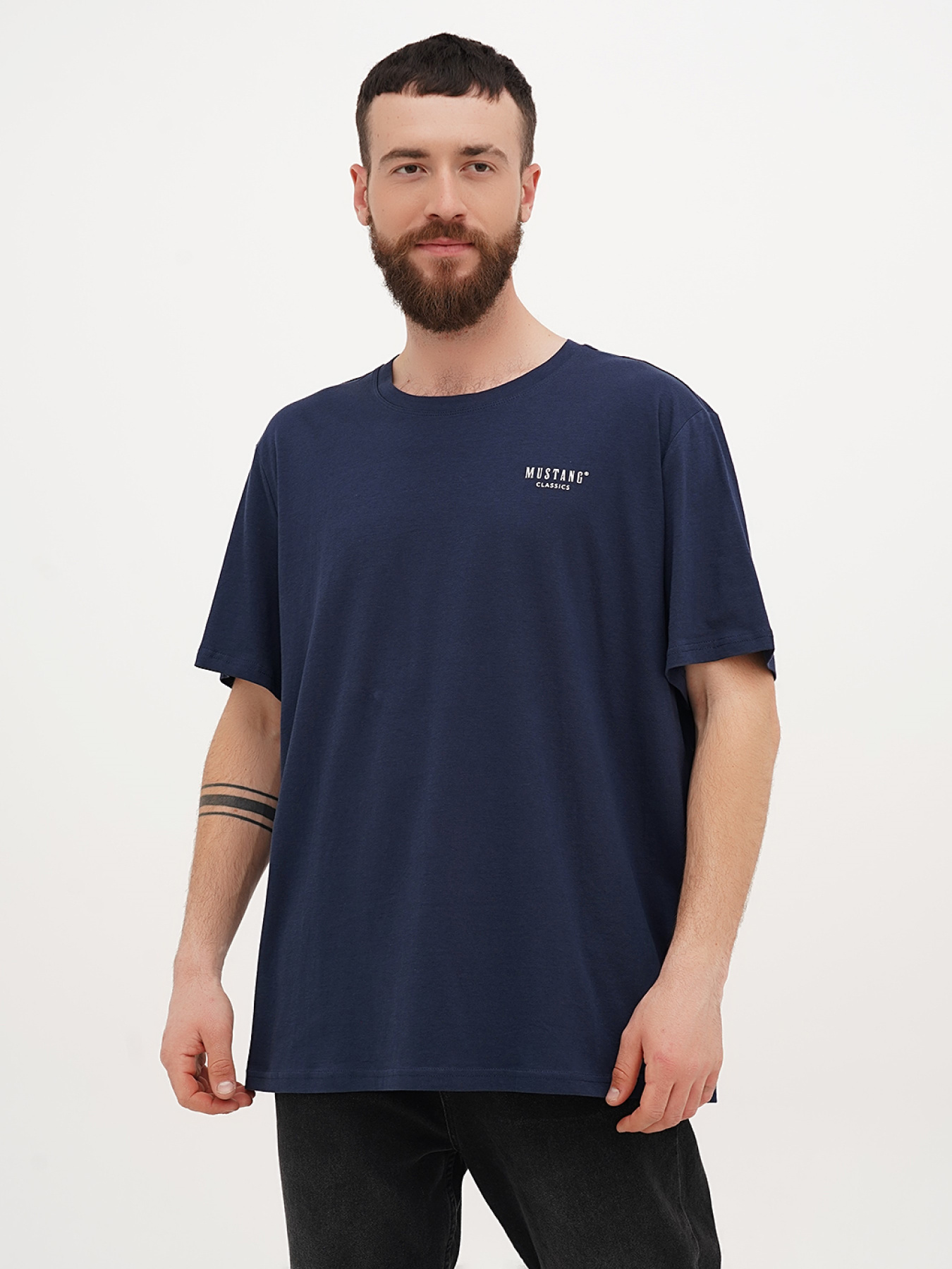 Футболка Mustang Jeans Austin модель 3014950 Фото