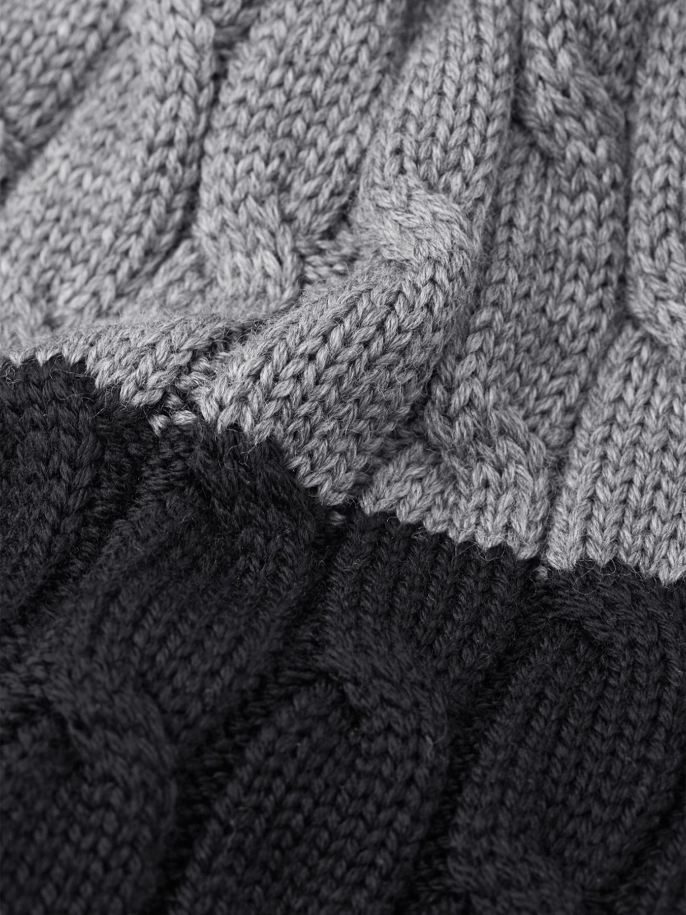 Шапка REIMA модель 528668_9991 Шапка REIMA модель 528668_9991 Фото