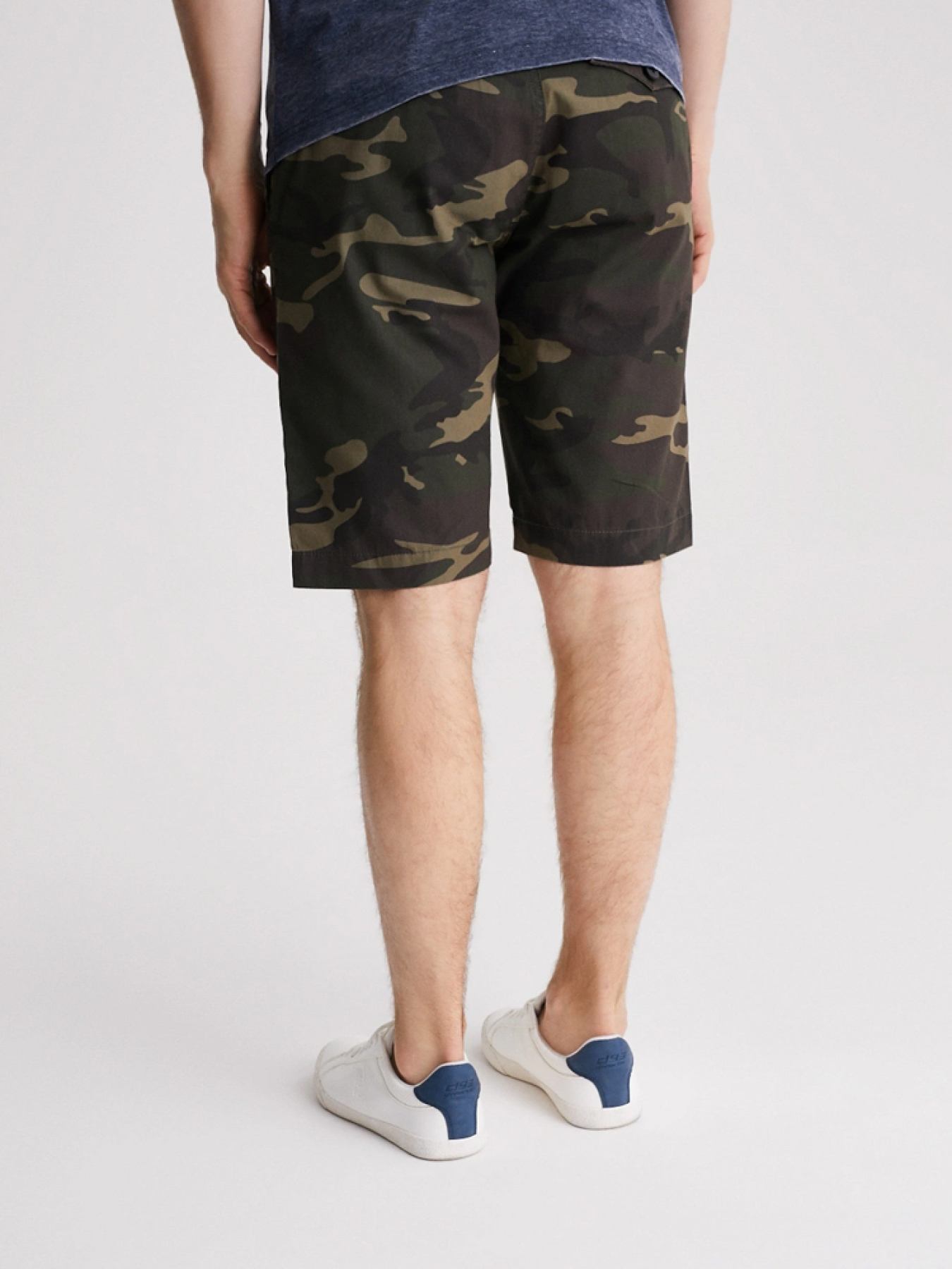 Повседневные шорты DIVERSE Nixon Camo модель 10034639 Фото