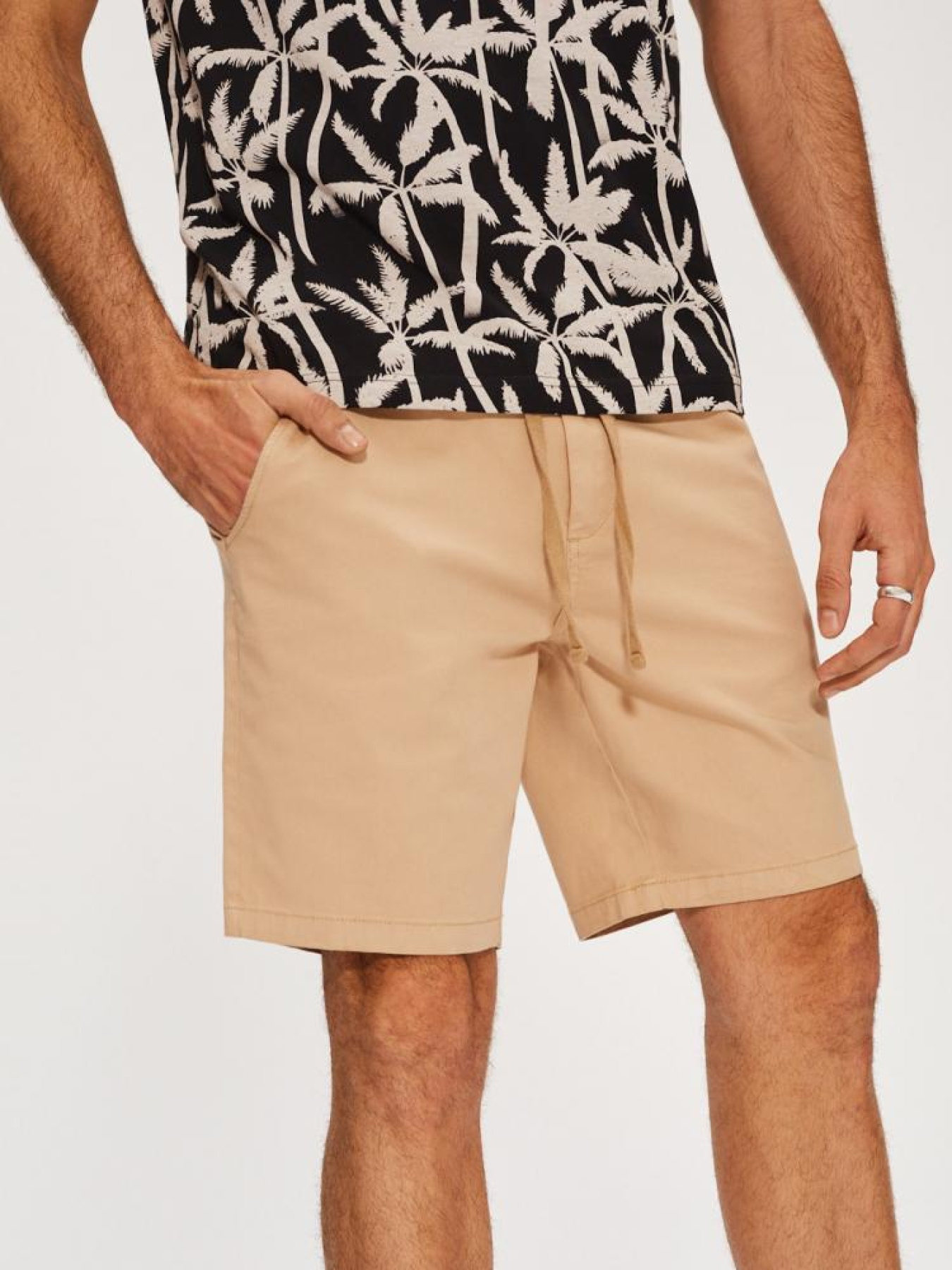 Повсякденні шорти DIVERSE Postes Iv модель 10039506 Фото