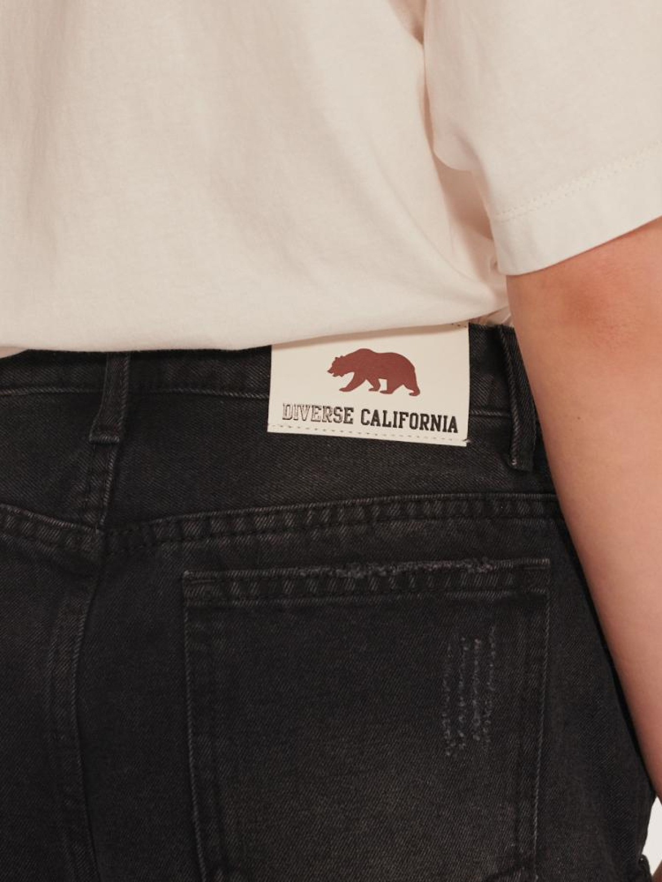 Шорти джинсові DIVERSE Nax модель 10039543 Фото