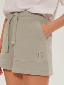 Повседневные шорты DIVERSE Prem 72 модель 10039547 Повседневные шорты DIVERSE Prem 72 модель 10039547 Фото