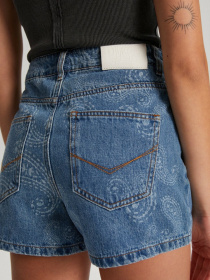 Шорти джинсові DIVERSE Inona модель 10042244 Фото