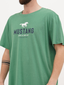 Футболка Mustang Jeans Austin модель 4015059 Фото