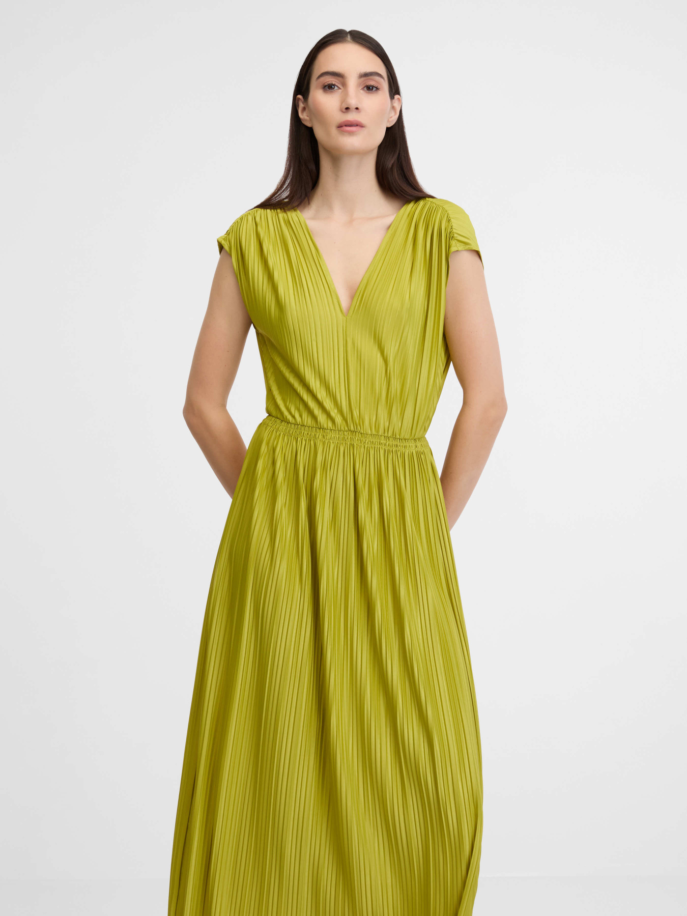 Платья Orsay модель 0470341-829000 Фото