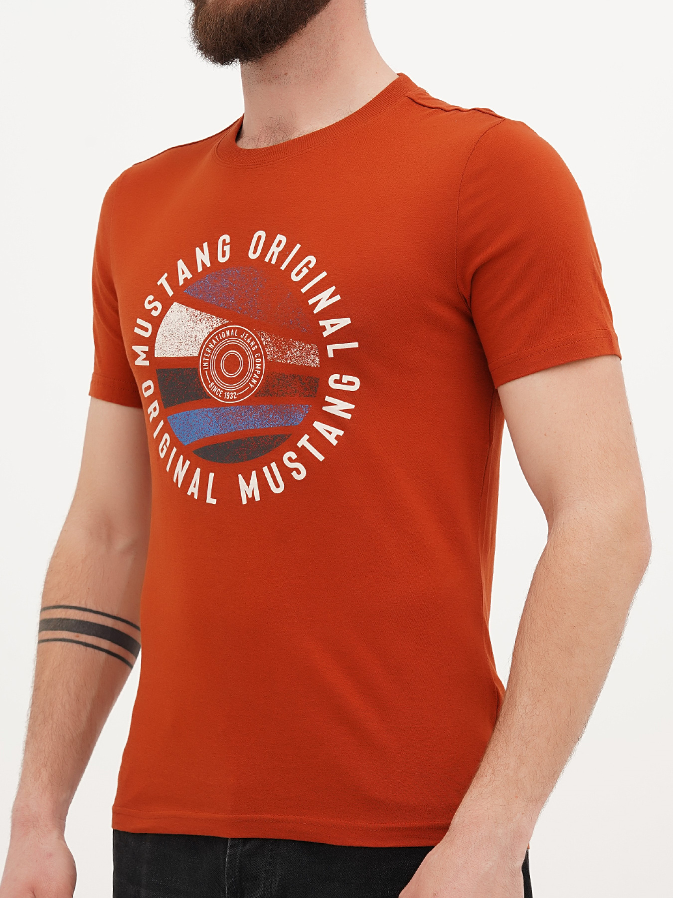 Футболка Mustang Jeans Austin модель 1014451 Фото