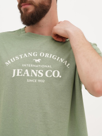 Футболка Mustang Jeans Austin модель 3014942 Фото