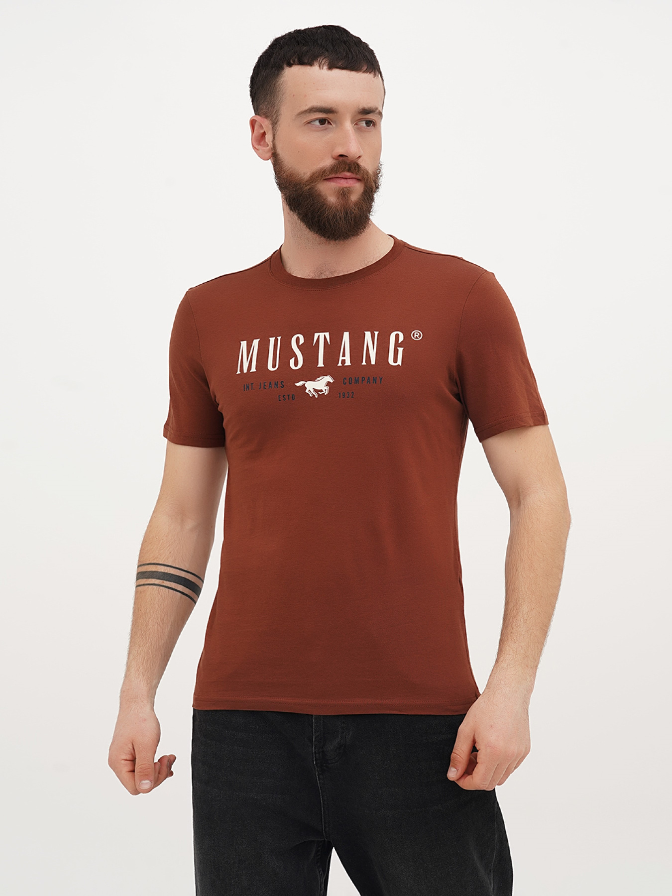 Футболка Mustang Jeans Austin модель 2015829 Фото