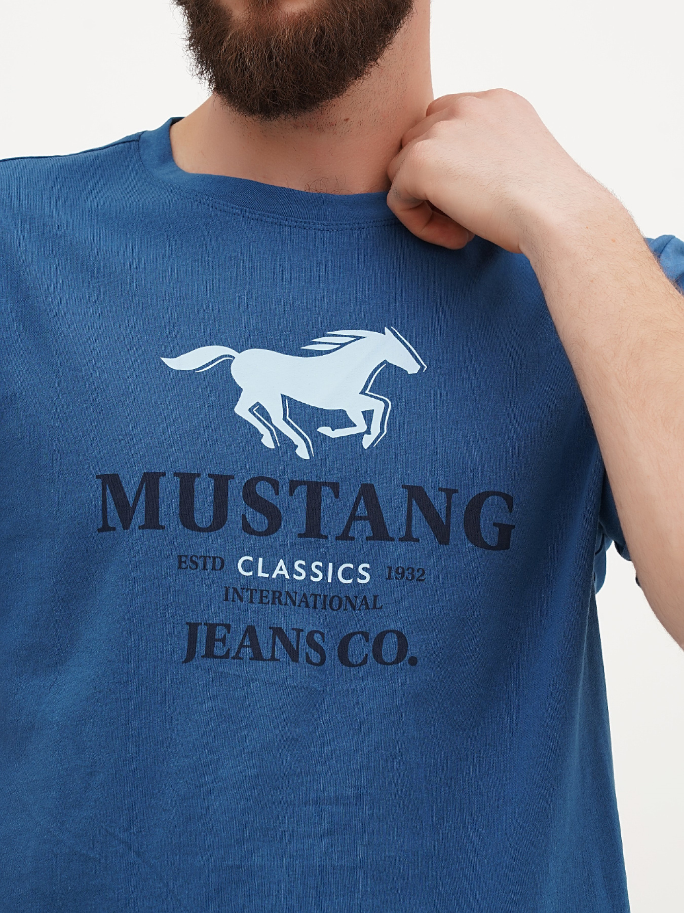 Футболка Mustang Jeans Austin модель 1014944 Фото
