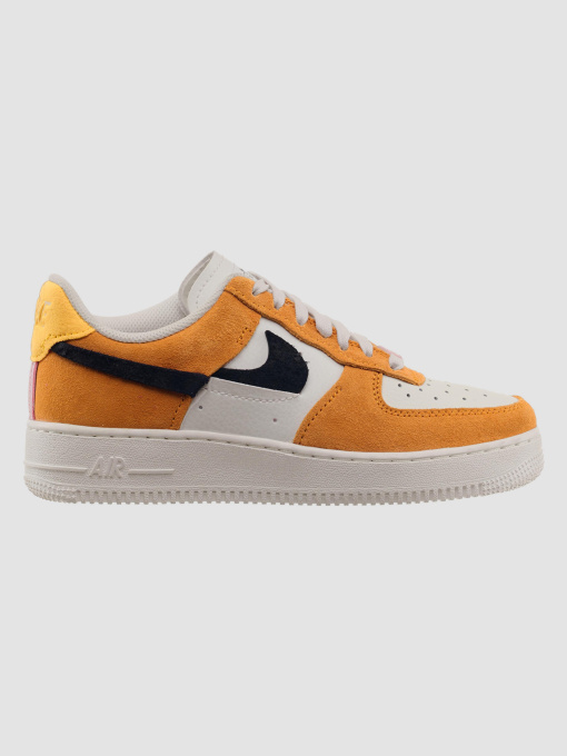 Кросівки повсякденні NIKE Air Force 1 Lxx модель DQ0858-100 Фото