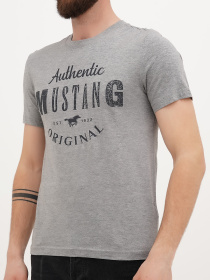 Футболка Mustang Jeans Alex C Print модель 1012989 Фото