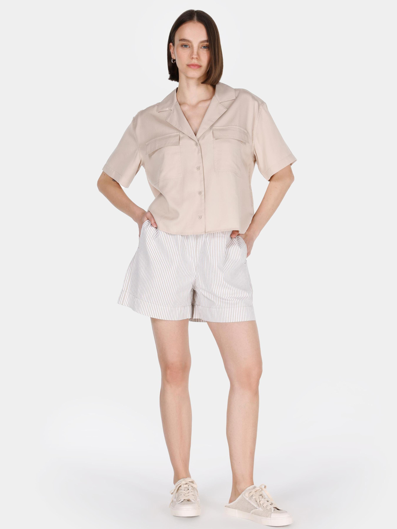 Рубашки Colin’s модель CL1074532_Q1.V1_BEI Фото