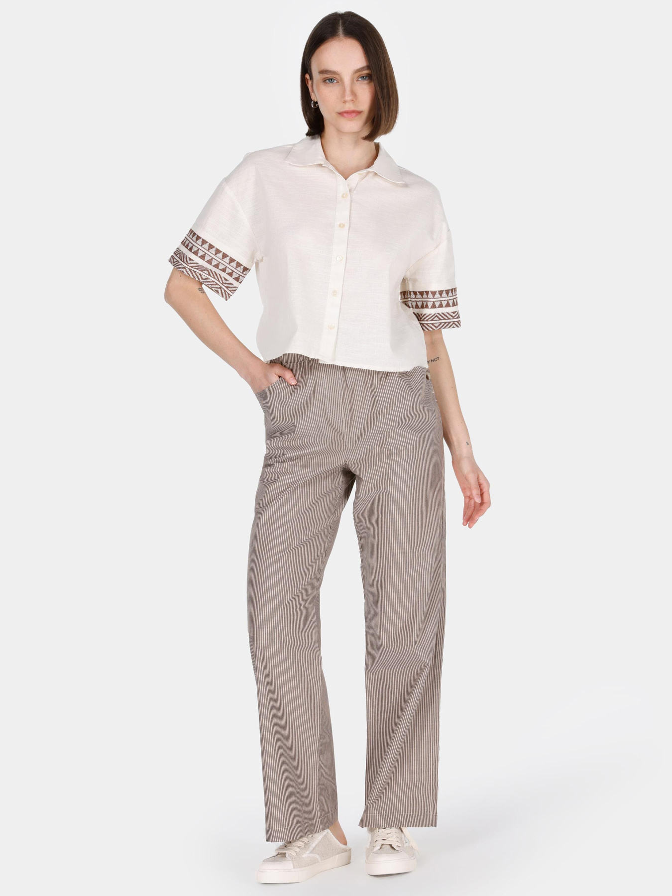 Сорочки Colin’s модель CL1073356_Q1.V1_ECR Фото