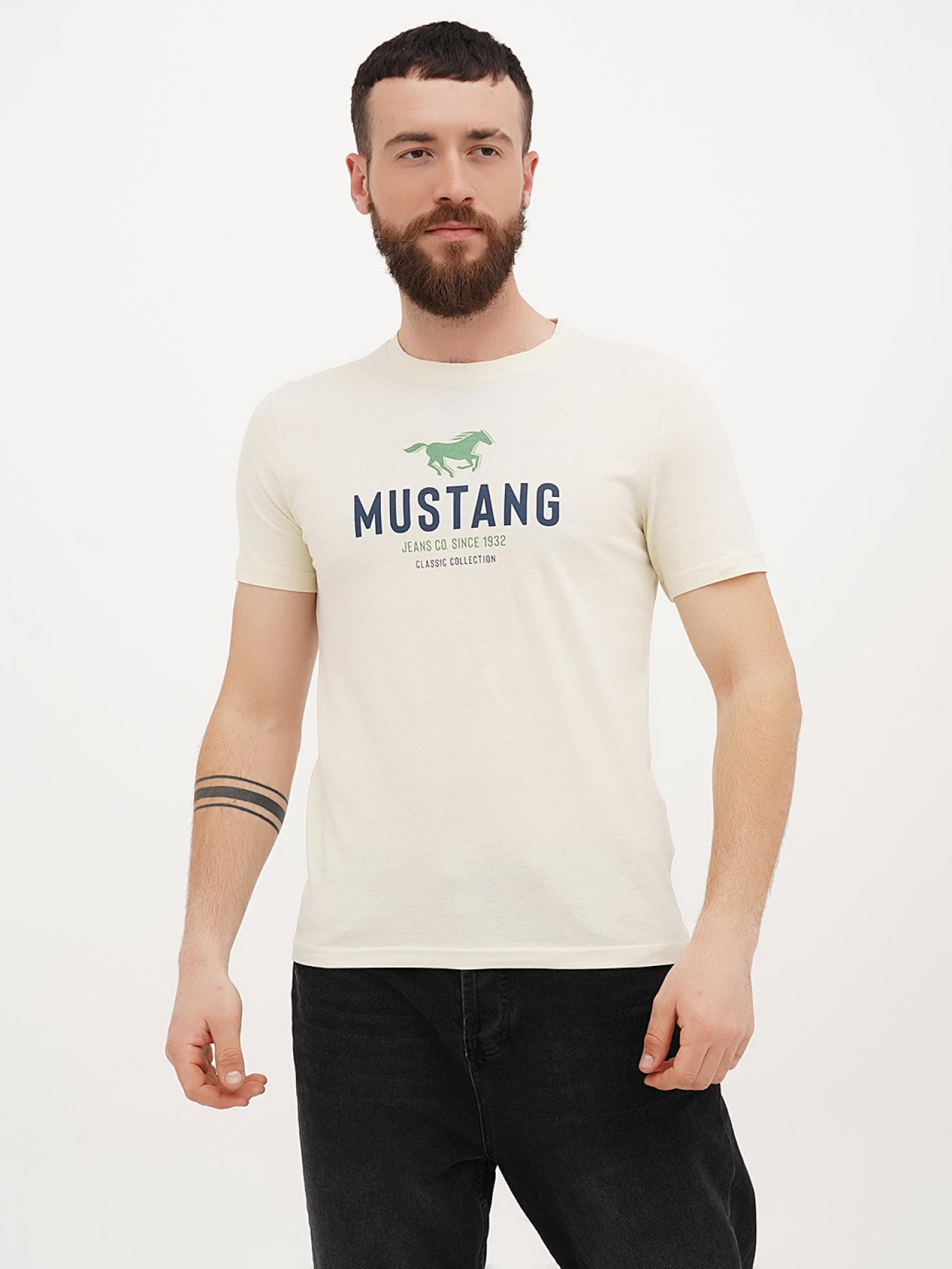 Футболка Mustang Jeans Austin модель 1015059 Фото