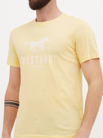 Футболка Mustang Jeans Austin модель 3015069 Футболка Mustang Jeans Austin модель 3015069 Фото