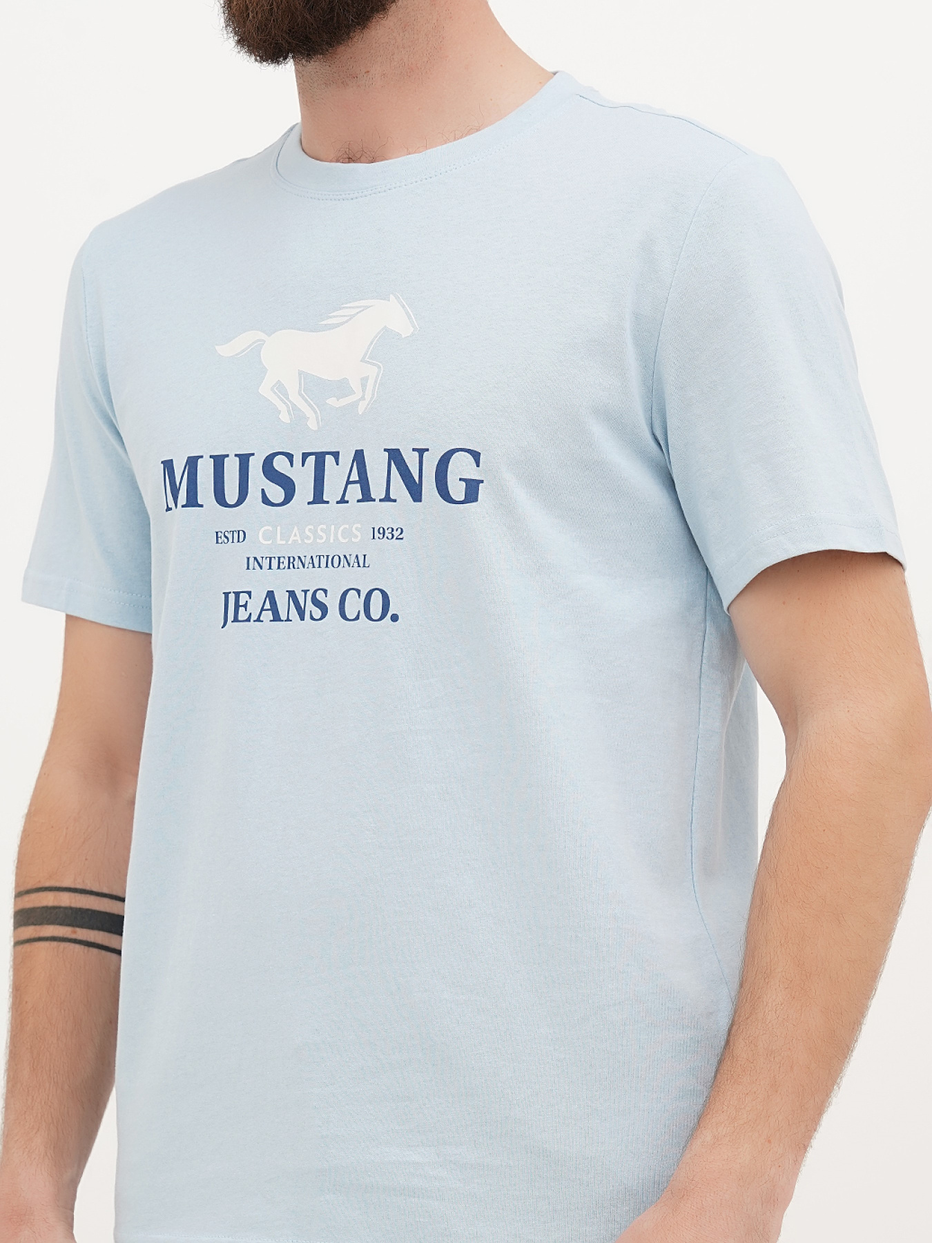 Футболка Mustang Jeans Austin модель 1024944 Фото
