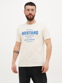 Футболка Mustang Jeans Alex C Print модель 1014459 Фото
