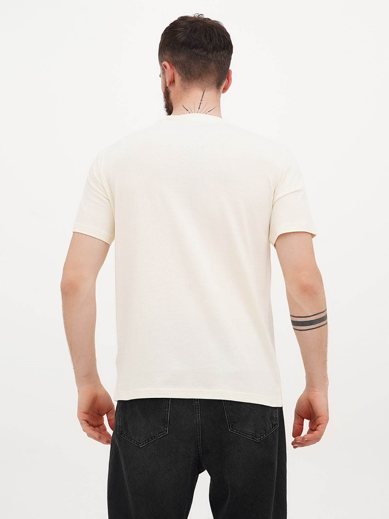 Футболка Mustang Jeans Alex C Print модель 1014459 Фото