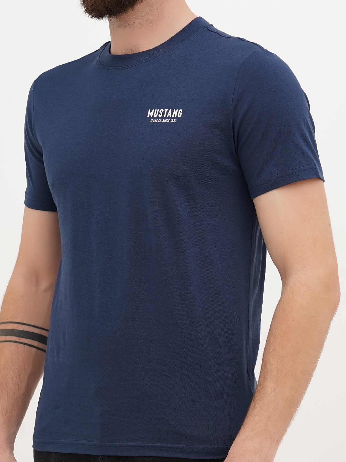 Футболка Mustang Jeans Austin модель 1015055 Фото