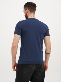 Футболка Mustang Jeans Austin модель 1015067 Фото