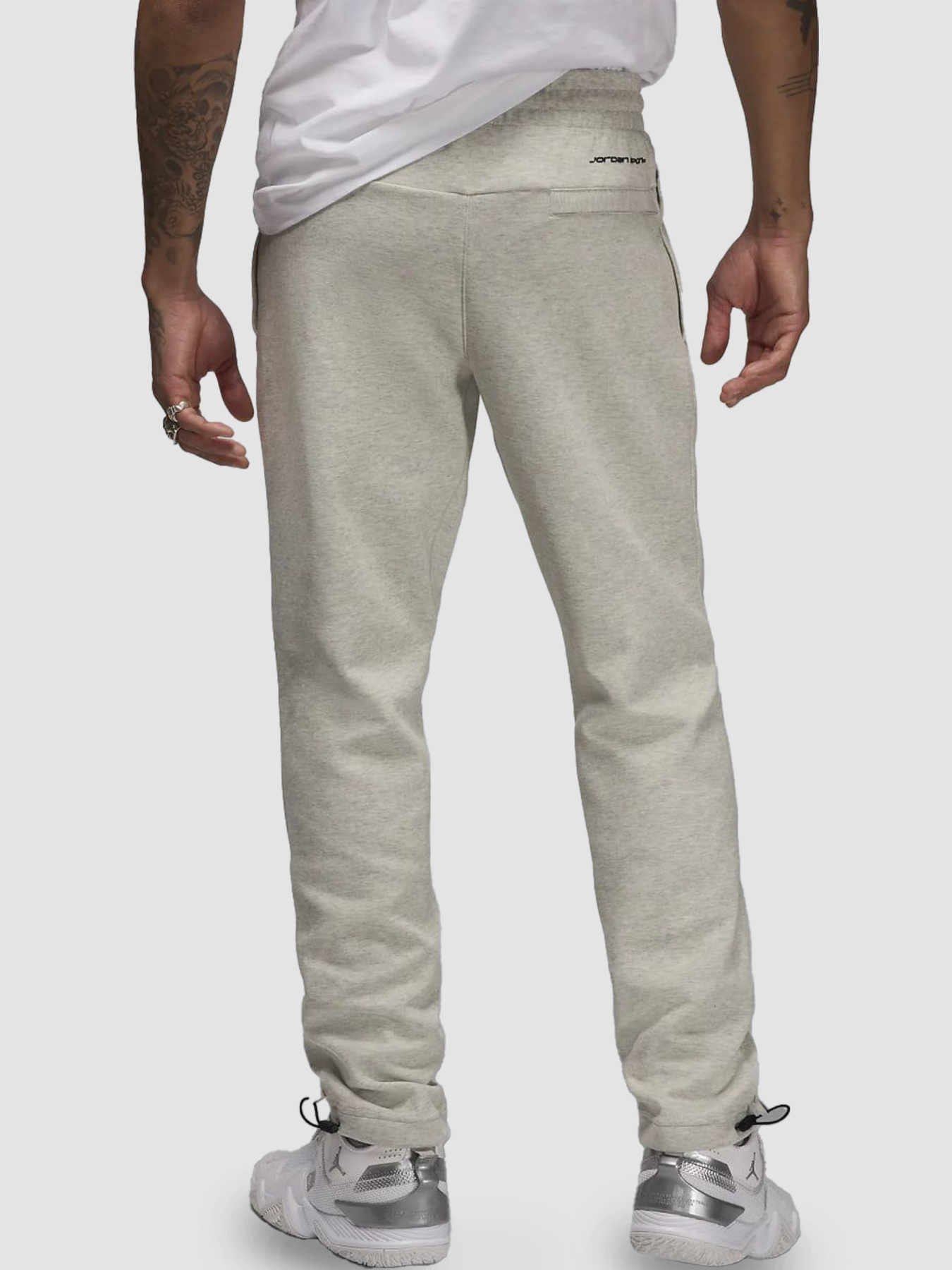 Брюки повседневные NIKE Dri-Fit Sport Hoop Fleece модель FV8604-050 Фото