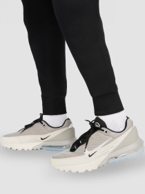 Джоггеры NIKE M Nk Tch Flc Jggr модель FB8002-010 Джоггеры NIKE M Nk Tch Flc Jggr модель FB8002-010 Фото