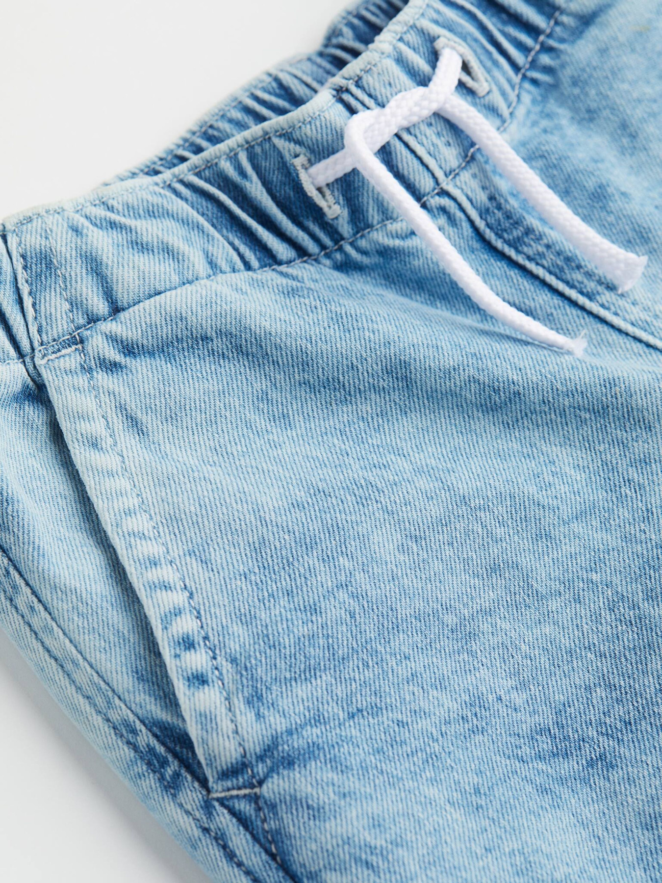 Завужені джинси H&M модель 75936 Фото