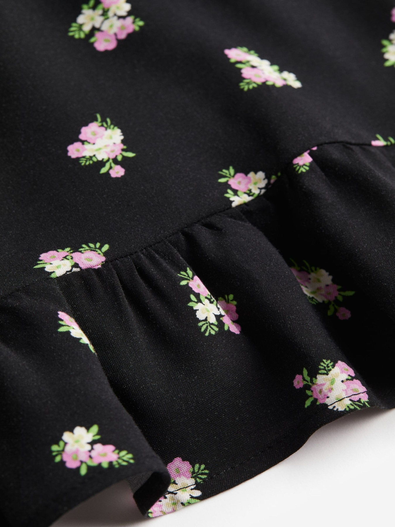 Платье мини H&M модель 75947 Фото