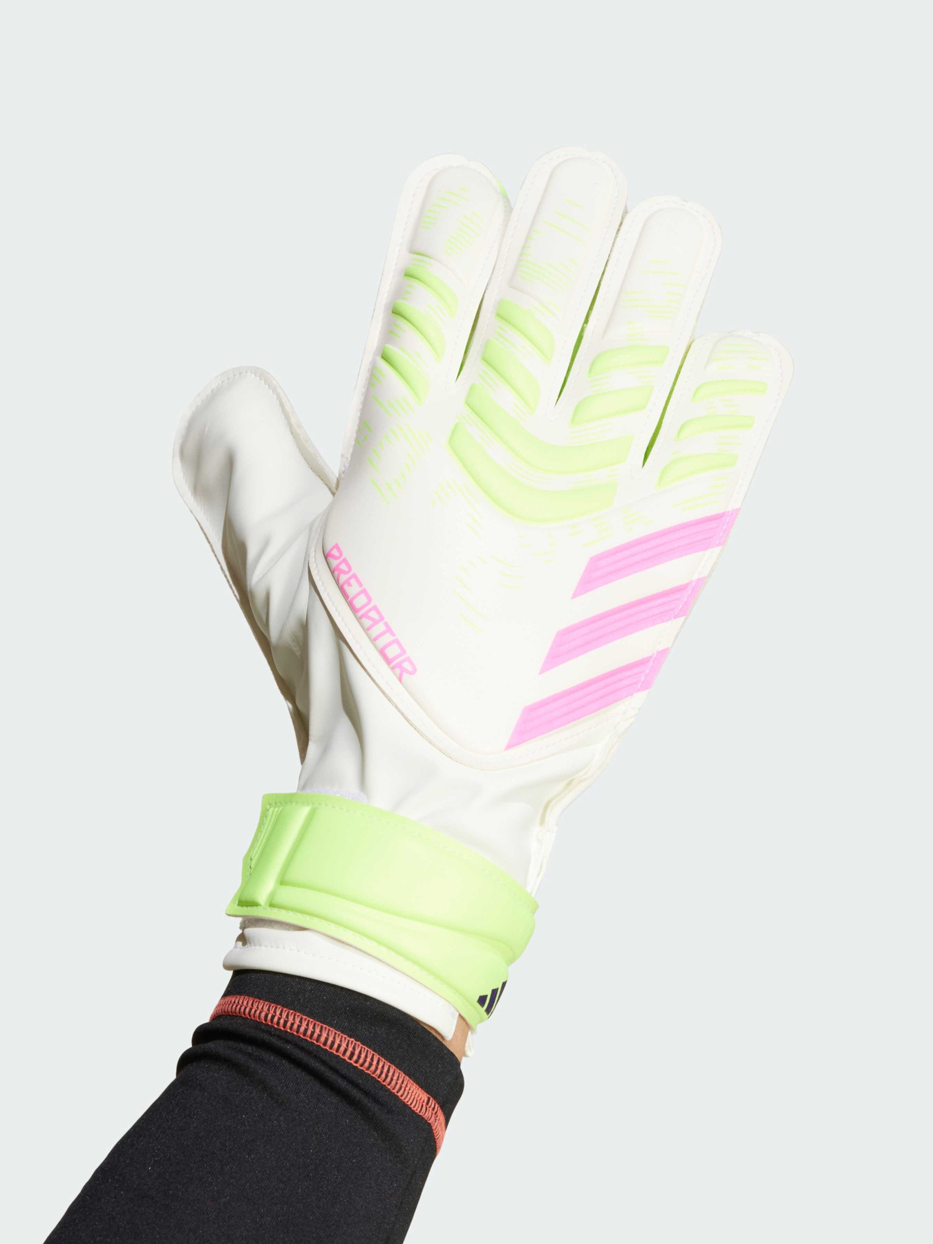 Рукавички для спорту Adidas Predator модель JH3806 Фото