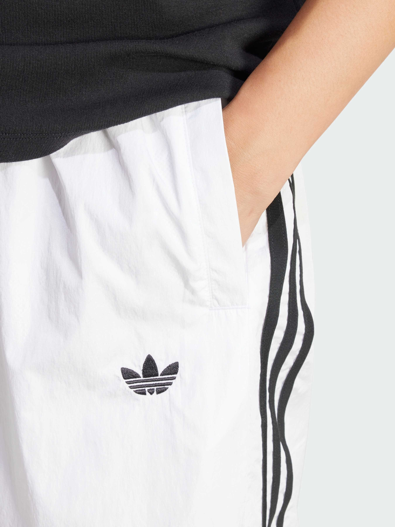 Джогери Adidas Adicolor модель JD0257 Фото