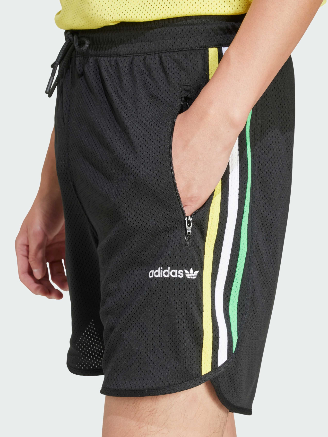 Повсякденні шорти Adidas модель JC8386 Фото