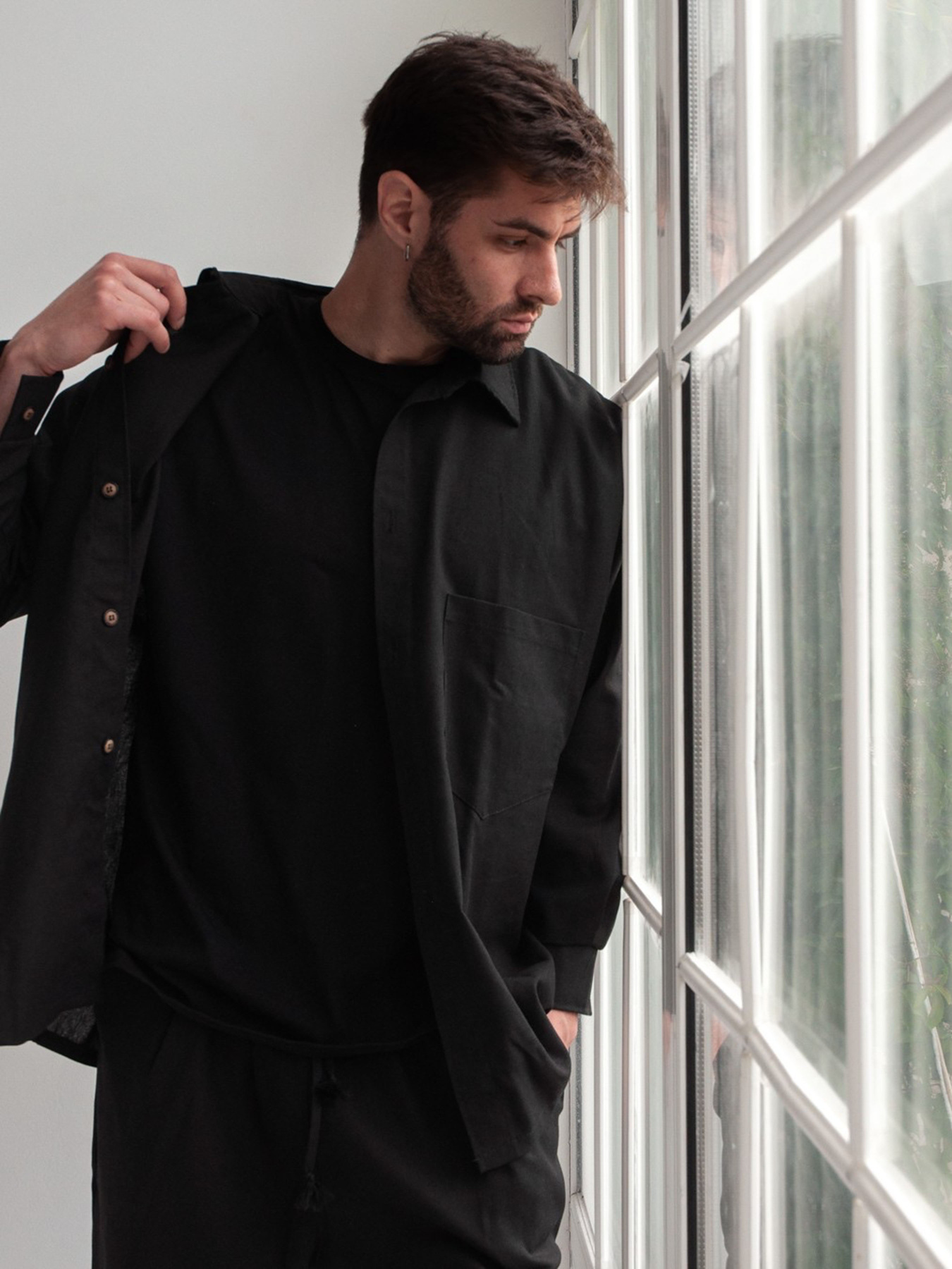 Рубашка IJ модель ij-sorochka-linen-black-man Фото