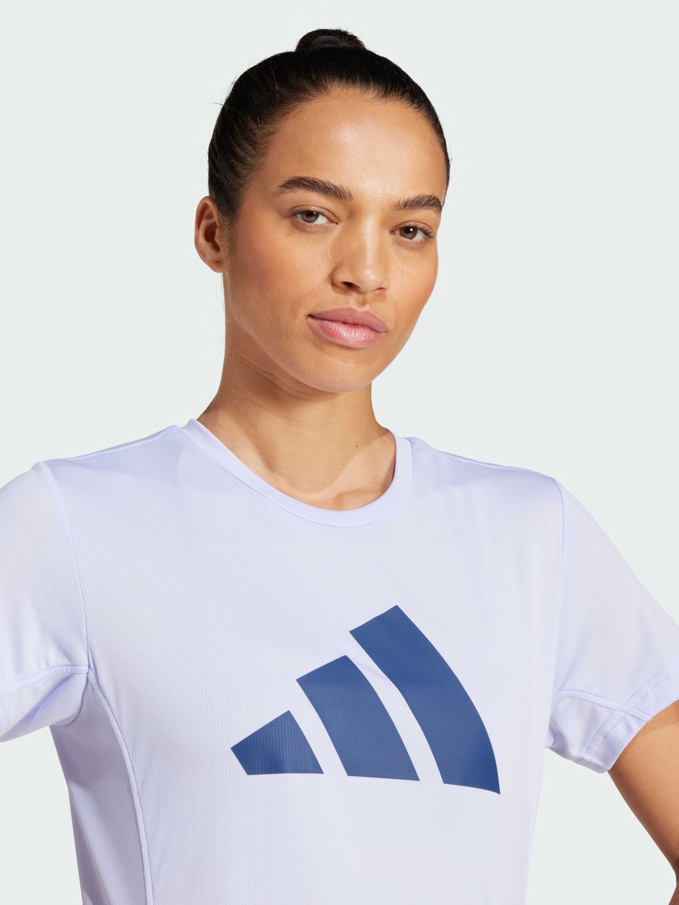 Футболка спортивна Adidas модель JD2339 Фото