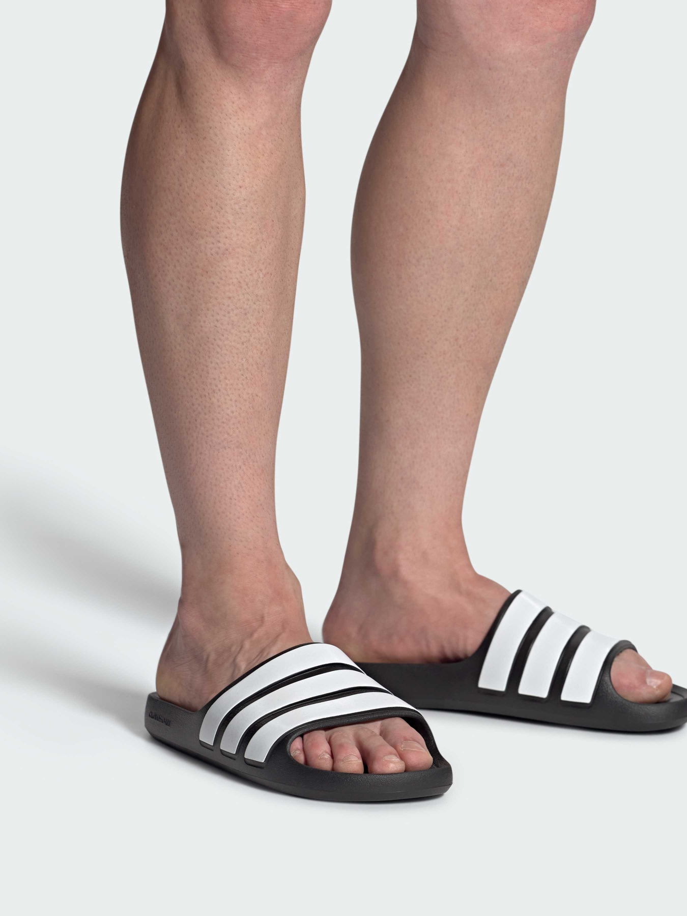 Шлепанцы Adidas Adilette модель IF4134 Фото