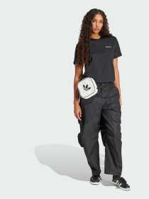 Футболка Adidas Graphics модель JN6681 Футболка Adidas Graphics модель JN6681 Фото