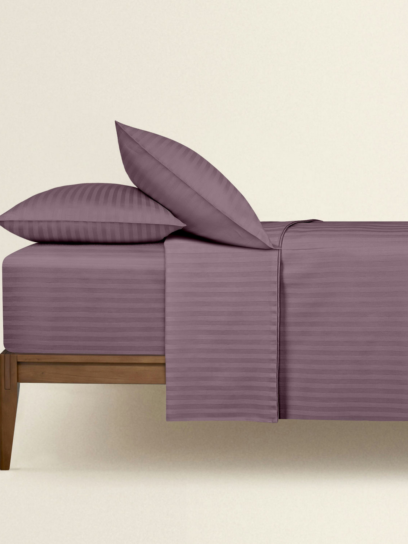Набор наволочек сатин на подушку GRAPE Cosas модель SetPillow_StrSatin_56Grape_40x60 Фото