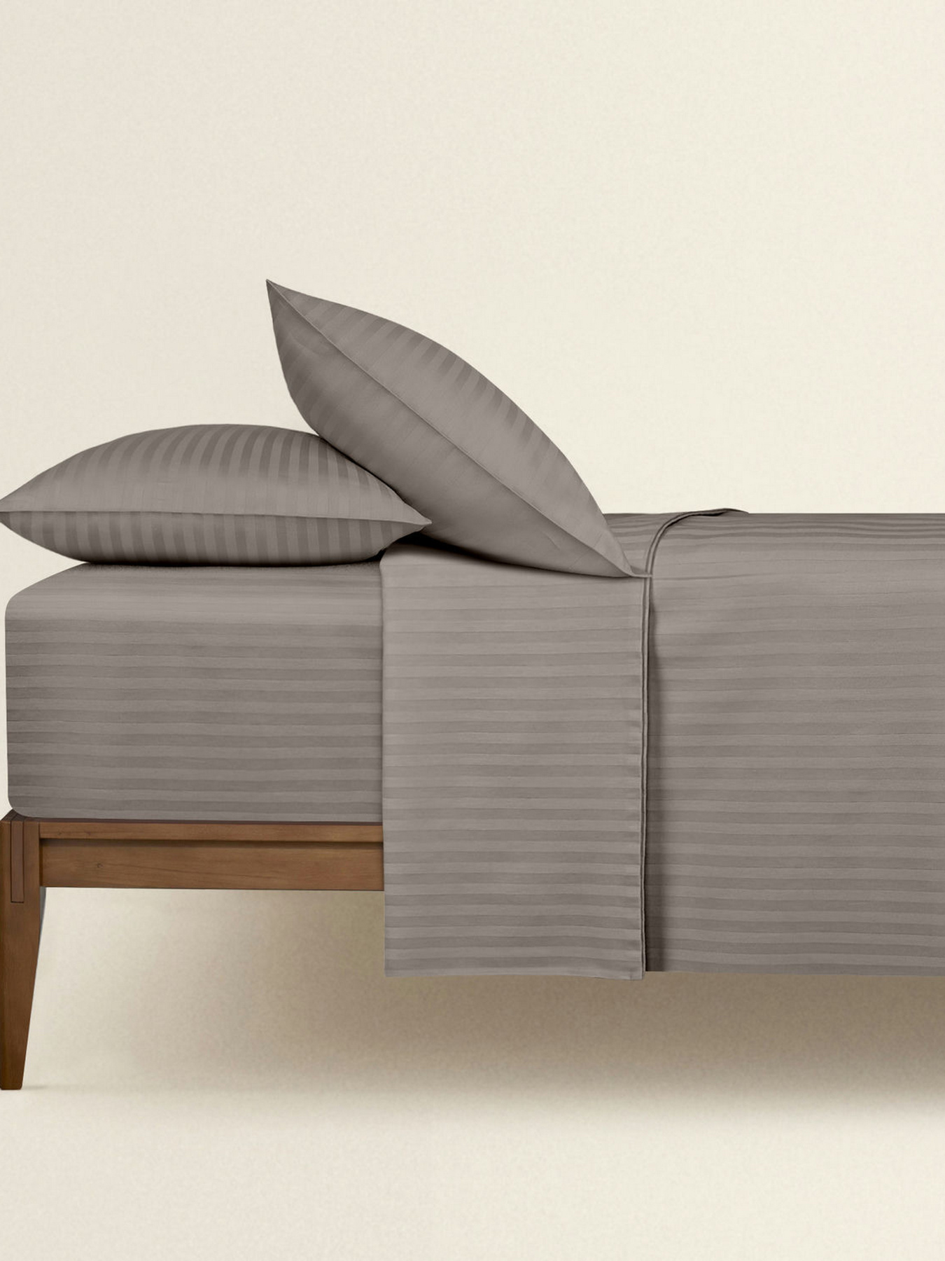 Набор наволочек сатин на подушку SAVANA Cosas модель SetPillow_StrSatin_54Savana_40x60 Фото