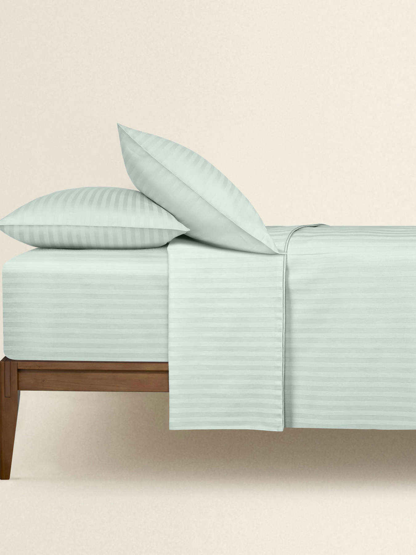 Набор наволочек сатин на подушку PISTACHIO Cosas модель SetPillow_StrSatin_04Pistachio_40x60 Фото