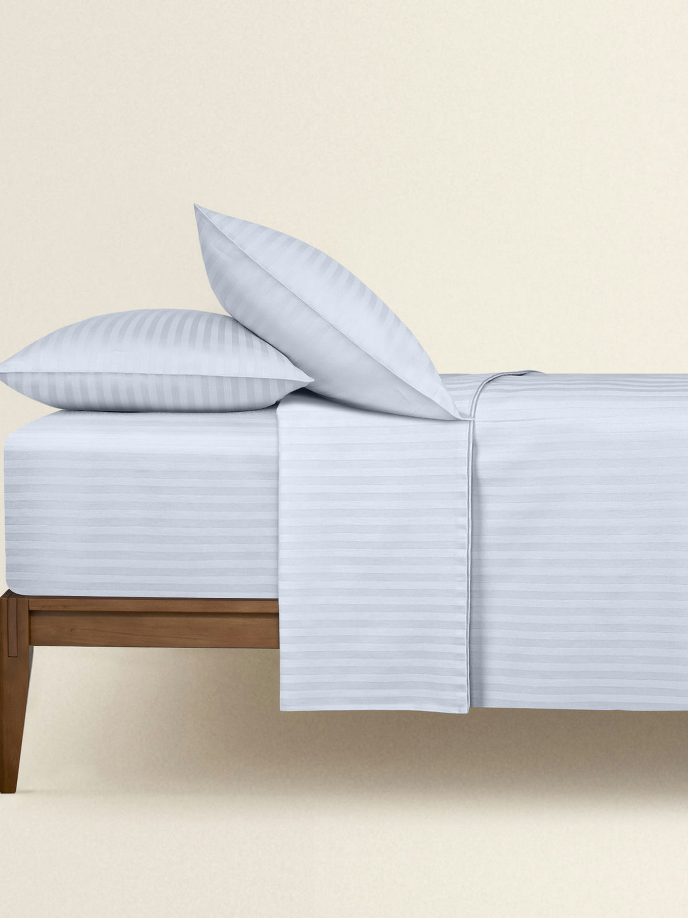 Набір наволочок сатин на подушку PORCELAIN Cosas модель SetPillow_StrSatin_01Porcelain_40x60 Фото