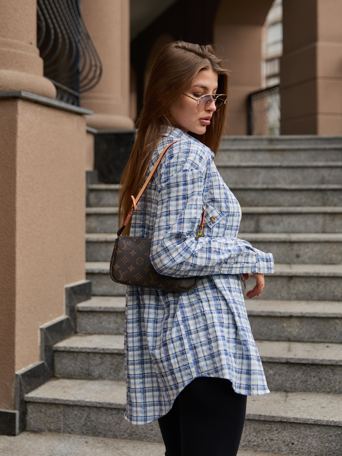 Сорочки MilaNova модель Рубашка Р-1 голубой Фото