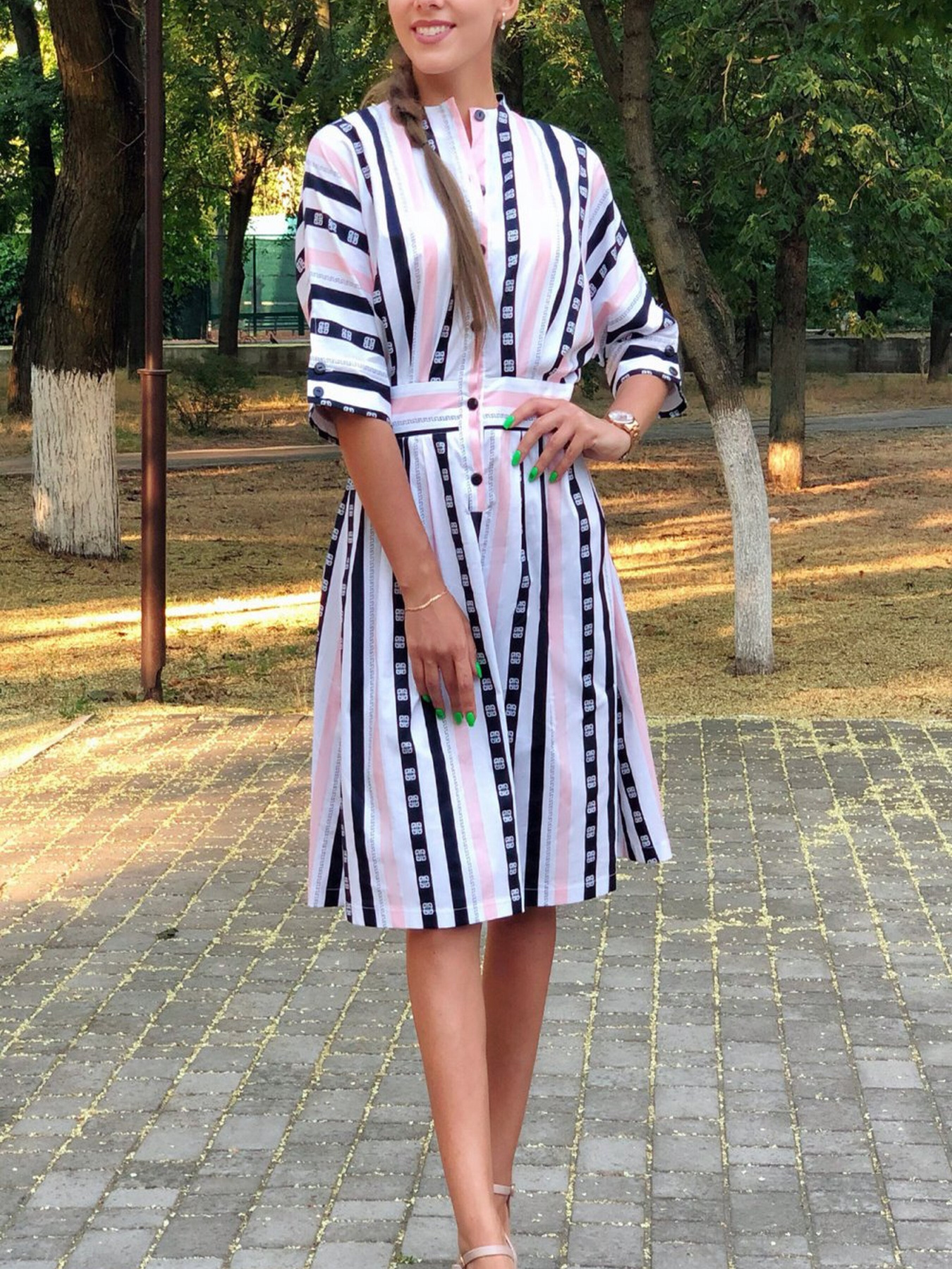 Сукня міні LadyLike модель ll178812433-riznokolxorovij Фото