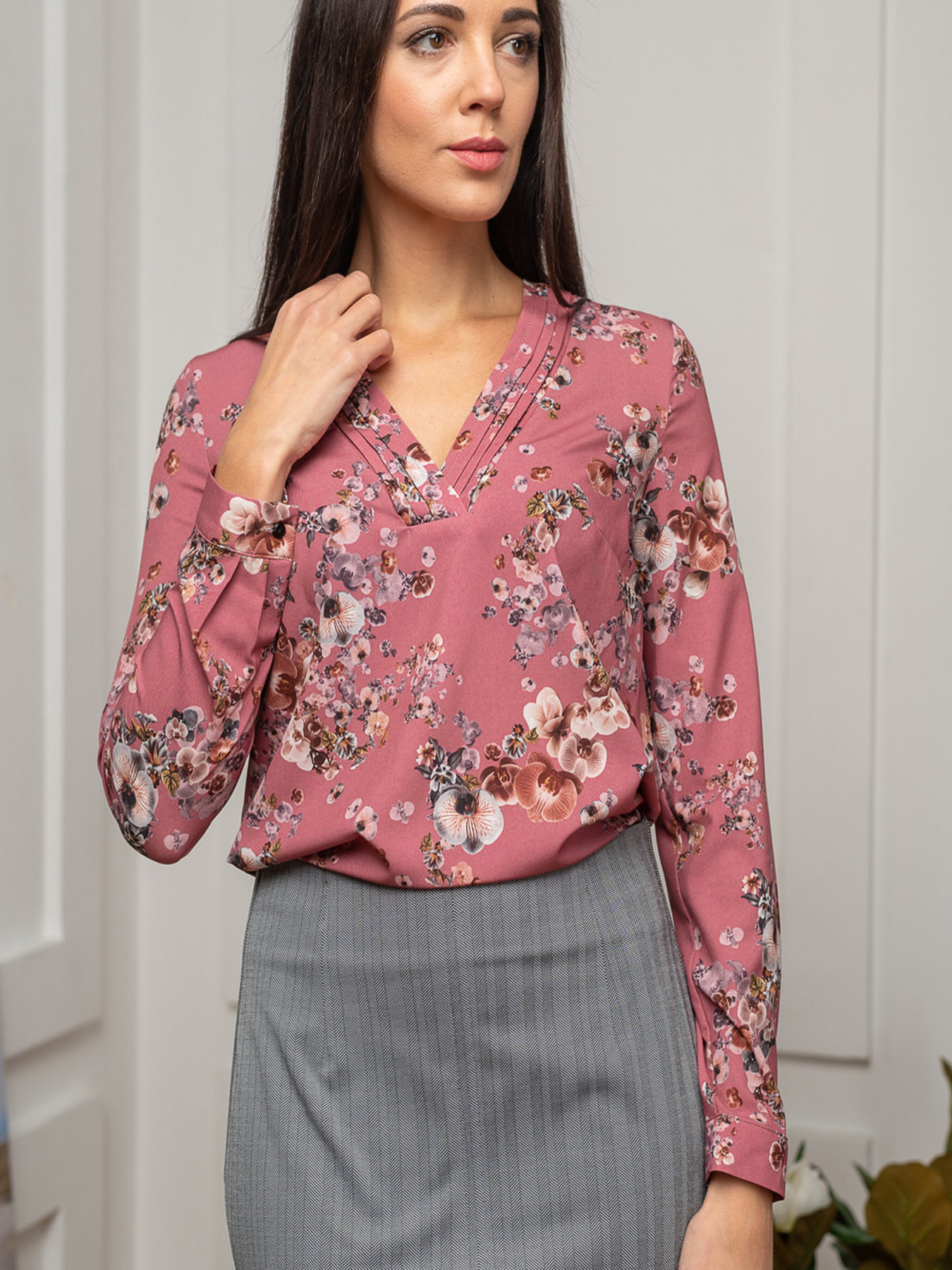 Блуза LadyLike модель ll176514518-rozhevij Фото