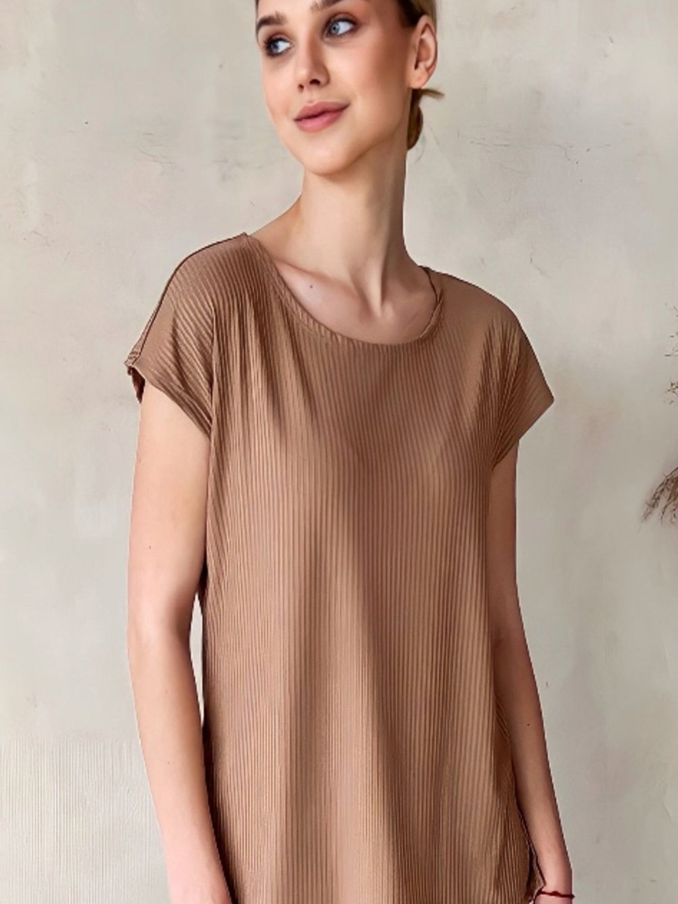 Футболка LadyLike модель ll142870084-bezhevij Фото