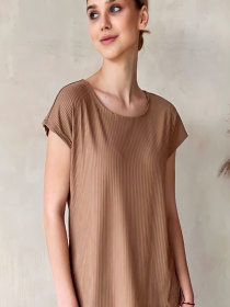 Футболка LadyLike модель ll142870084-bezhevij Футболка LadyLike модель ll142870084-bezhevij Фото