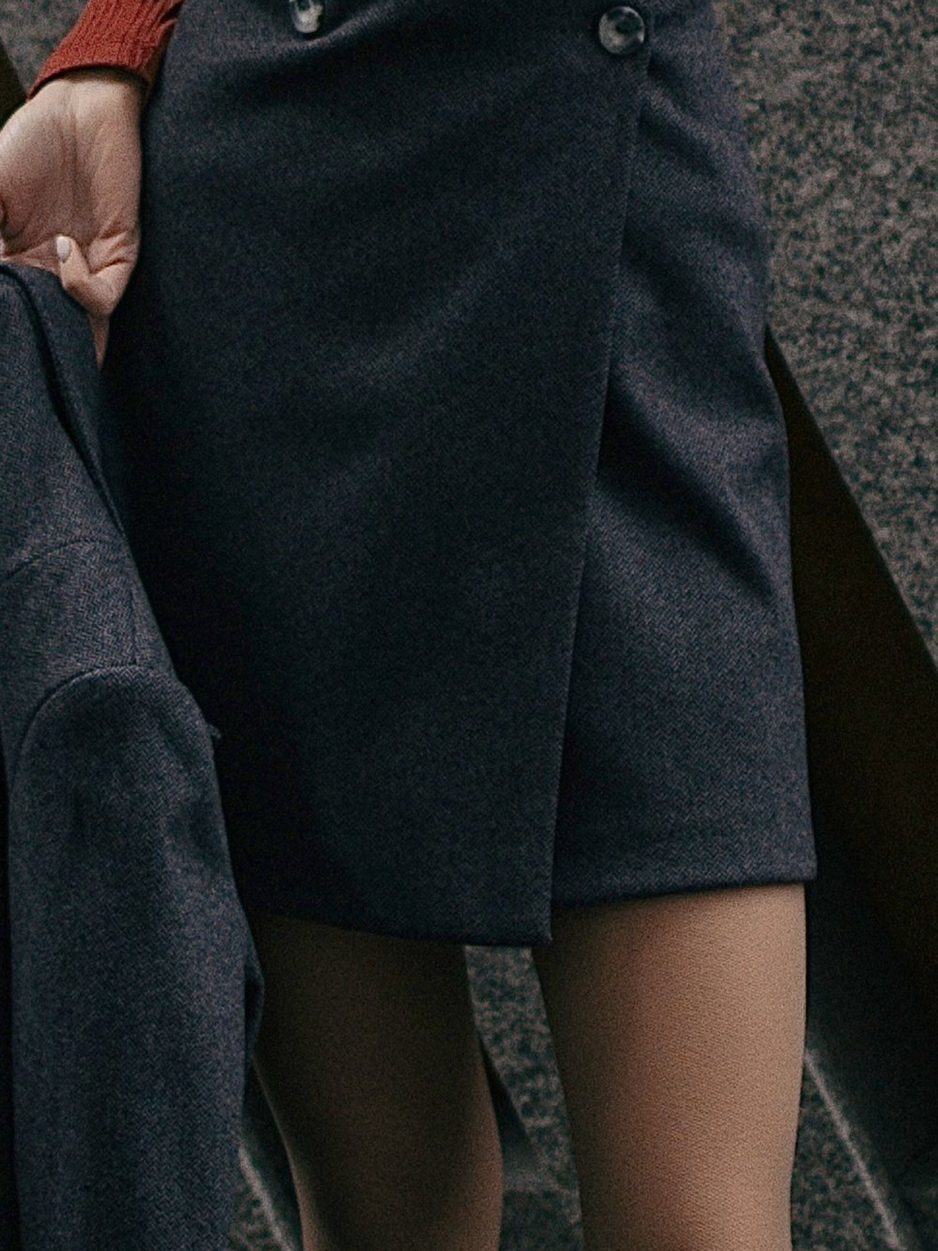 Спідниця міні LadyLike модель ll207664589-chornij Фото