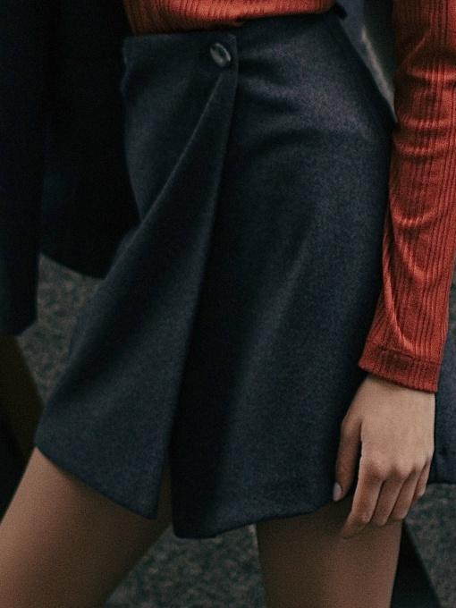 Юбка мини LadyLike модель ll207664589-chornij Фото