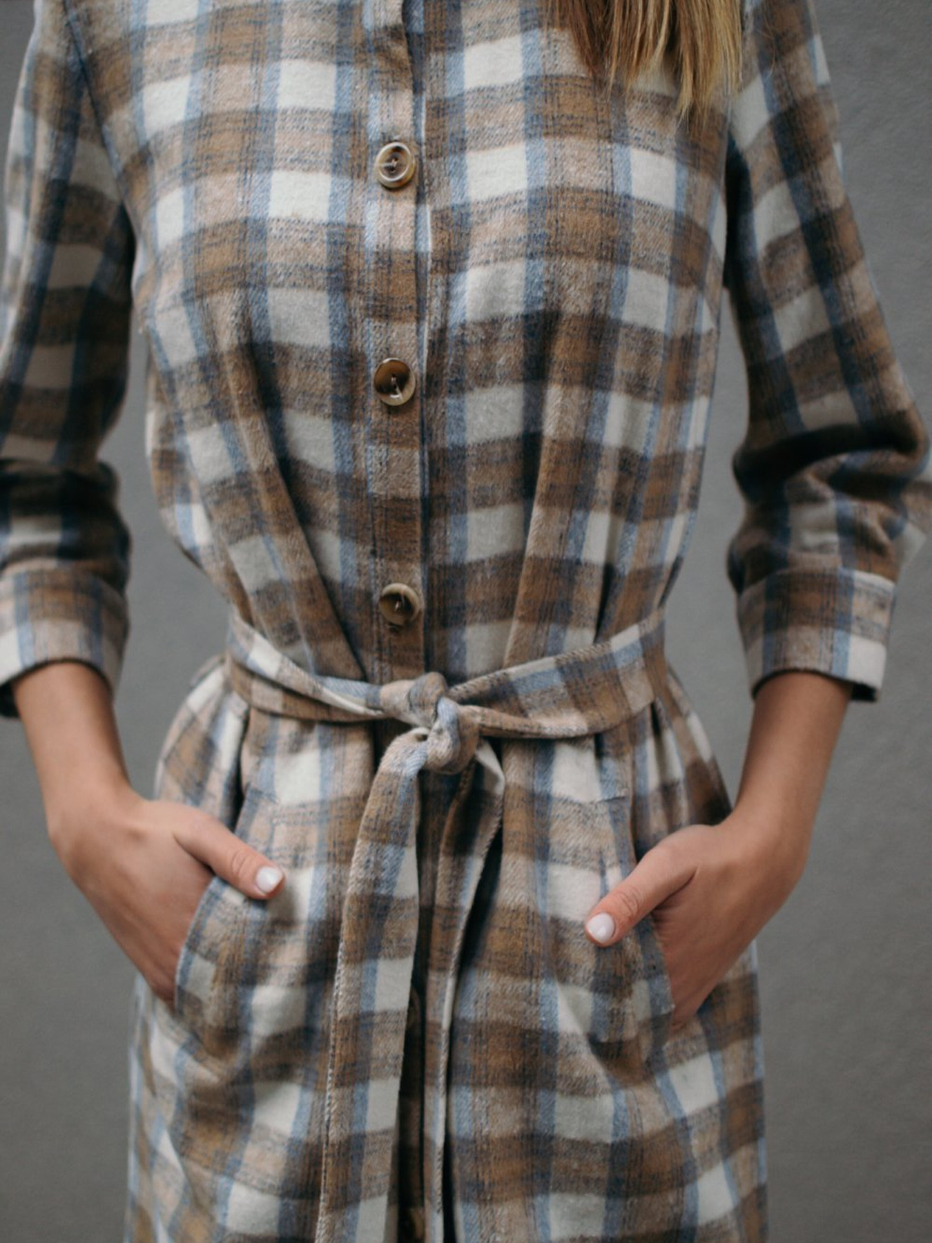 Сукня міді LadyLike модель ll142265549-bezhevij Фото