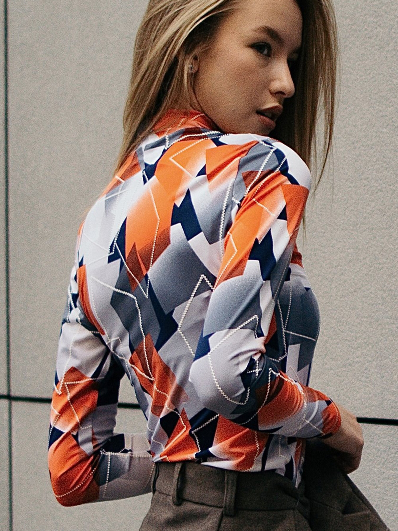 Водолазка LadyLike модель ll49876510-riznokolxorovij Фото