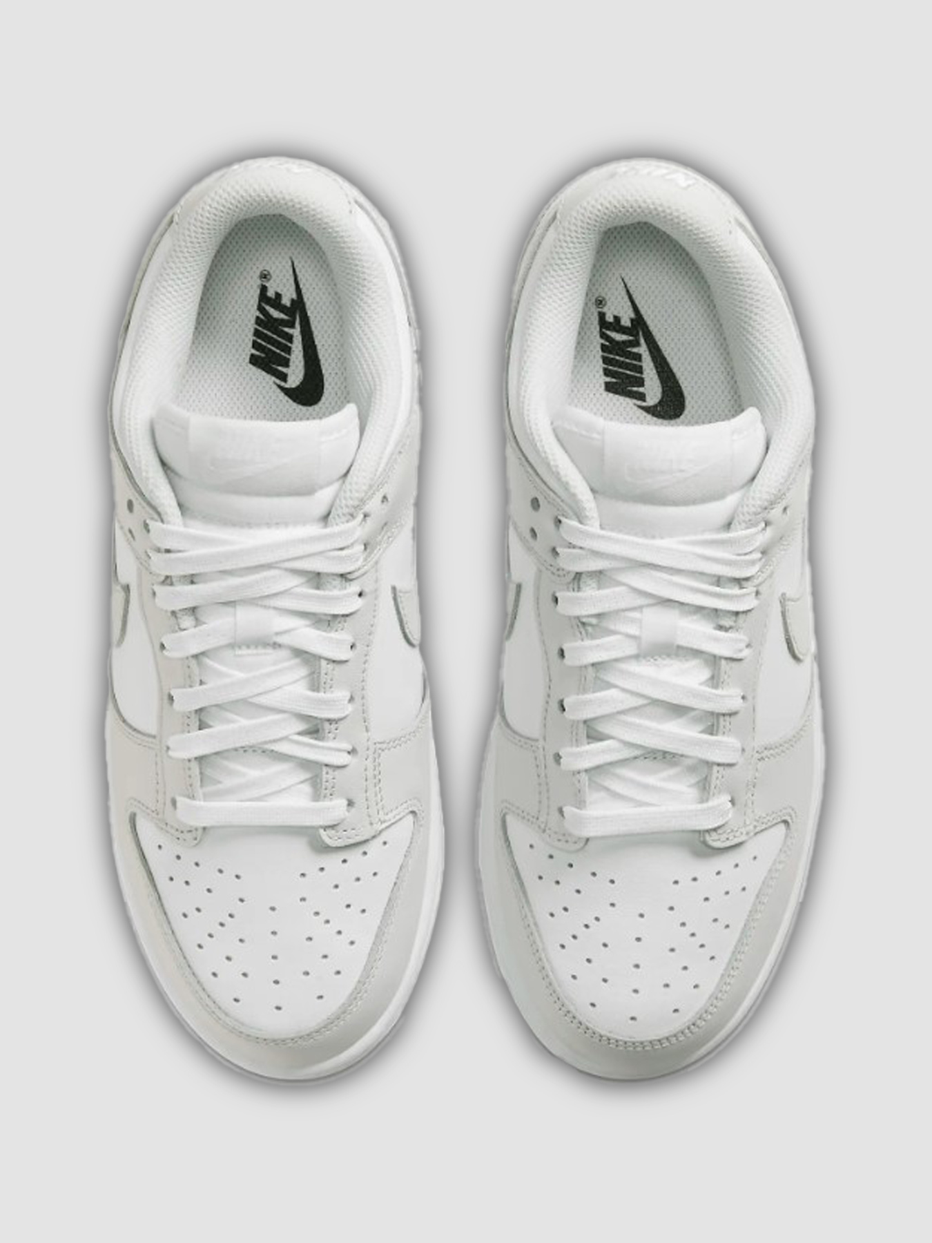 Кроссовки NIKE W Dunk Low модель DD1503-103 Фото