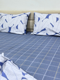 Комплект постельного белья двусторонний с Листьями на белом и синей клеткой Ecotton модель 23373-21004 Комплект постельного белья двусторонний с Листьями на белом и синей клеткой Ecotton модель 23373-21004 Фото